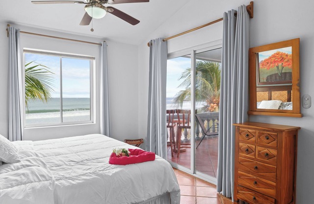 Beach Hacienda Iguana Villa 