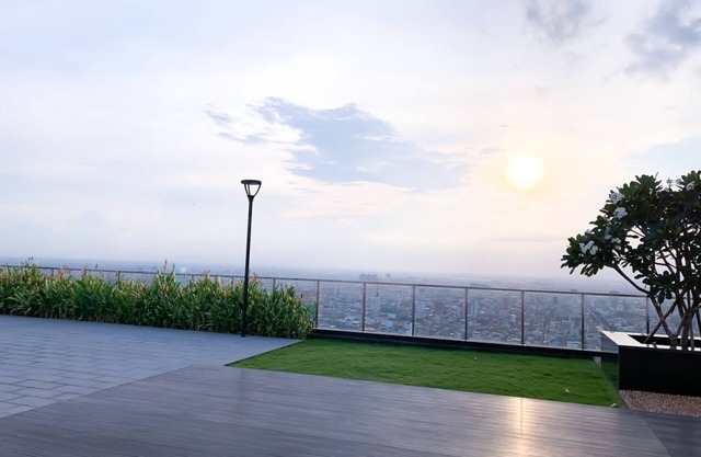 D'Suites at The Sykline One bedroom #2 in 7 Makara District Vealvong