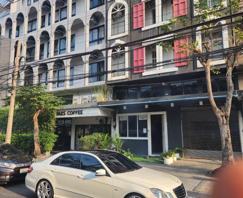 Arun Amarin Hostel | Lemon Tree Hostel Khaosan
