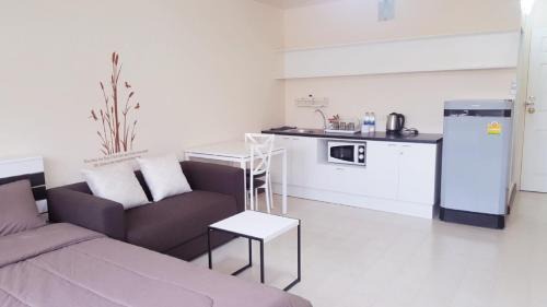 Ban Mai Apartment | Popular Condo C9