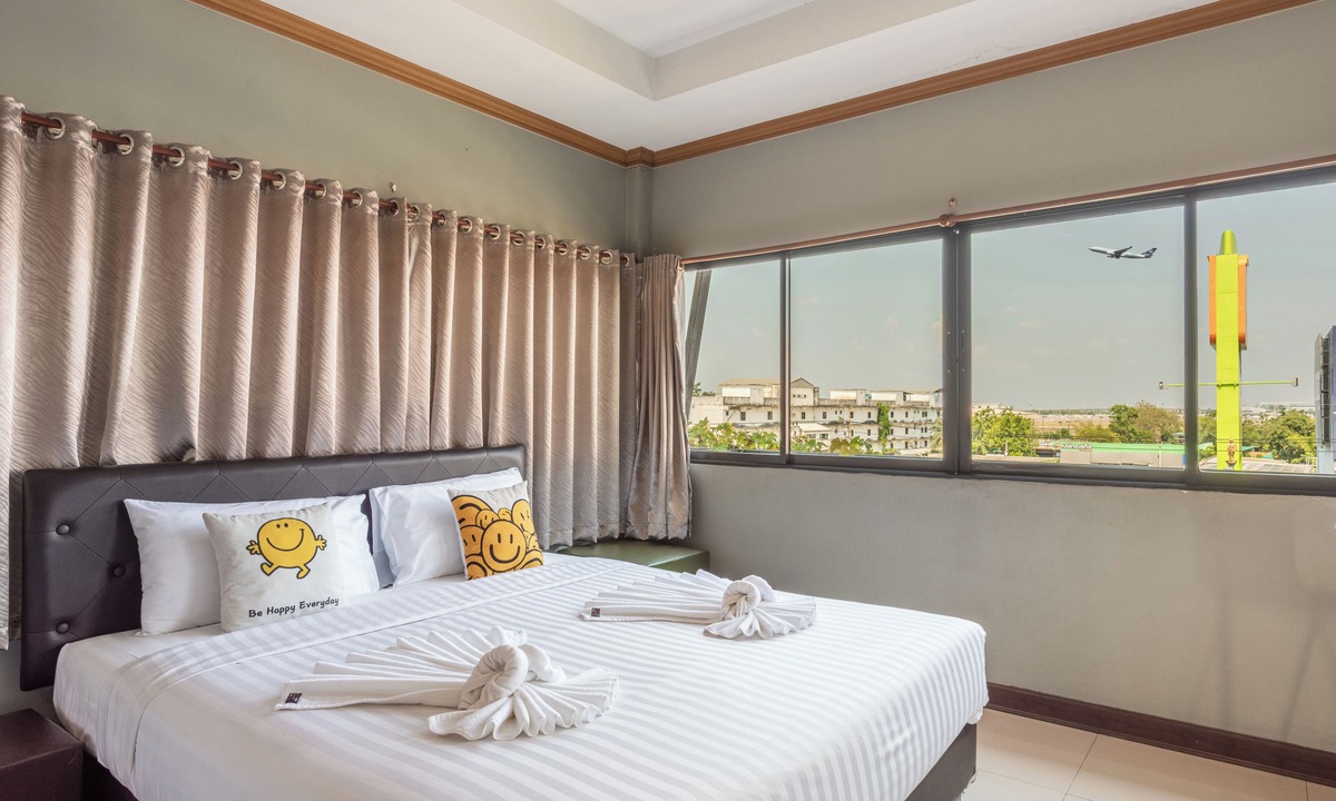 Racha Thewa Hotel | Bkk39 Airport hotel