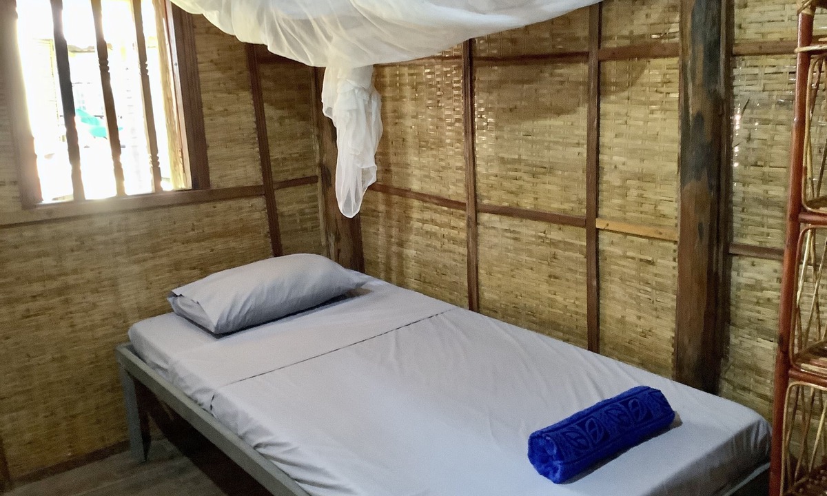 Koh Rong Sanloem House | Cocohuts Cambodia