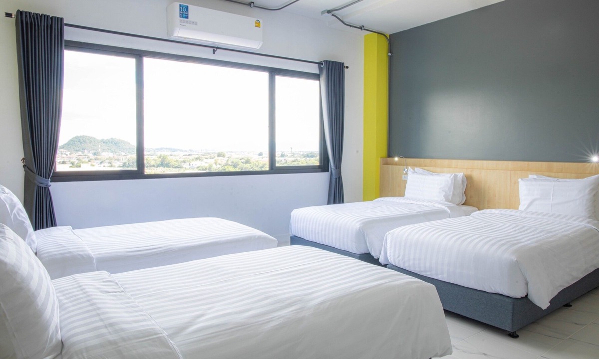 Nakhon Sawan Hotel | Ezy Inn