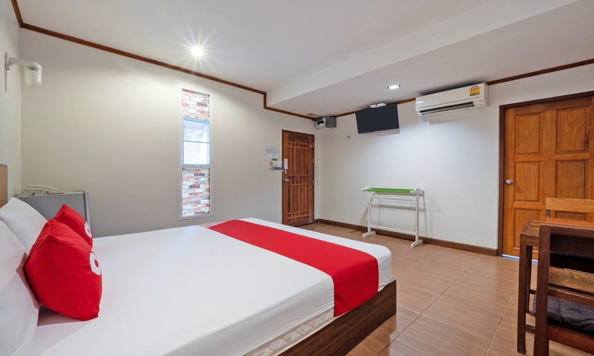 Si Racha Hotel | OYO 757 Black Bamboo Resort