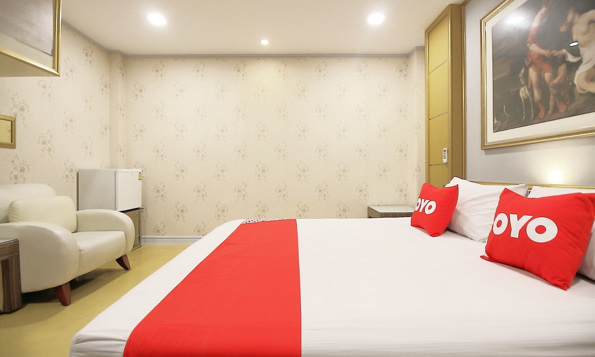 Bang Phlat Hotel | OYO 1002 Pinklao Resort