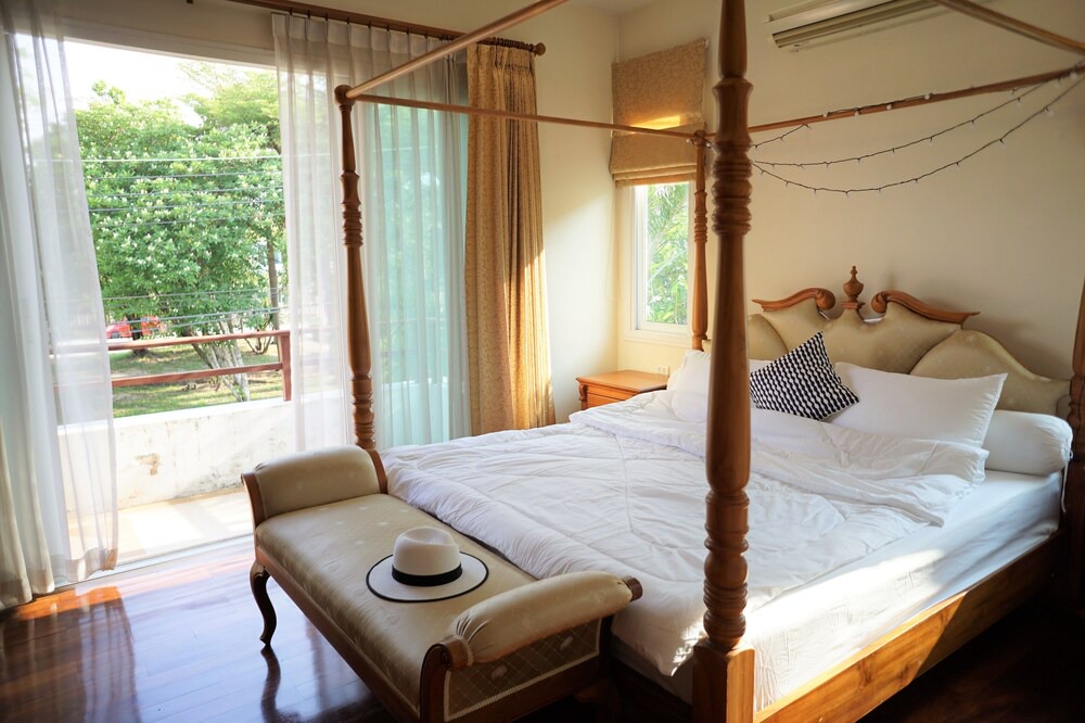 Chonburi Villa | 114 Star's Pier Private Villa