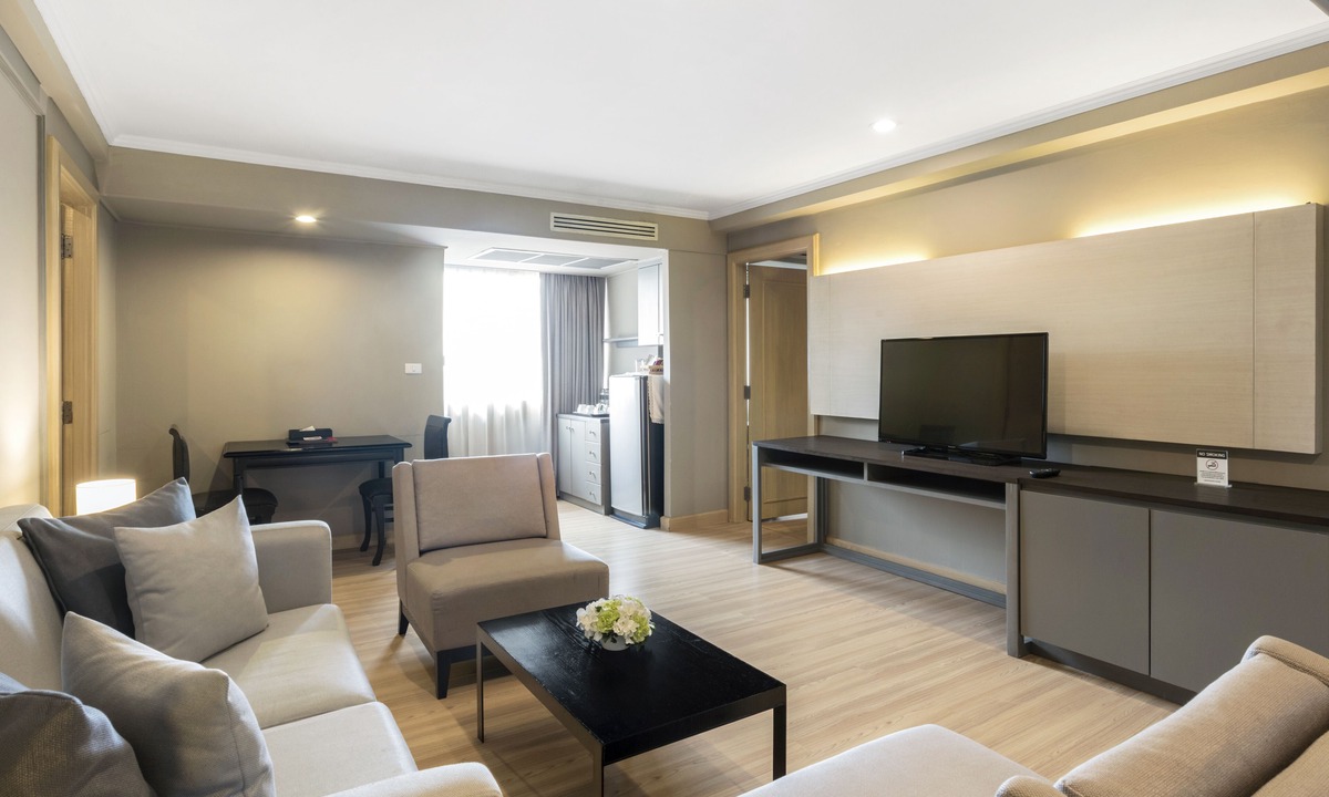 Phlabphla Hotel | SC Park Hotel