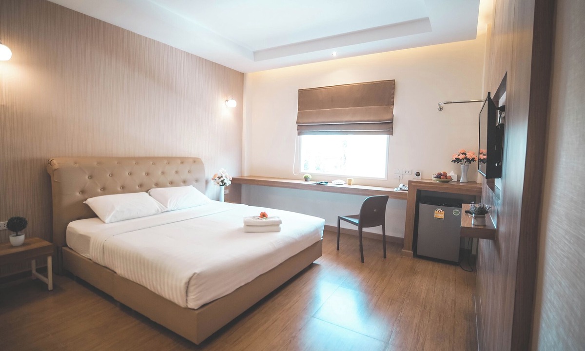 Lat Sawai Hotel | Venice Resort