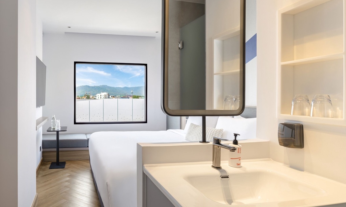 Ban Bueng Hotel | Bedz Hotel Ban Bueng