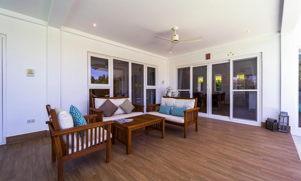 Hua Hin Villa | TropicalFamilyVilla w Pool&Garden ML103