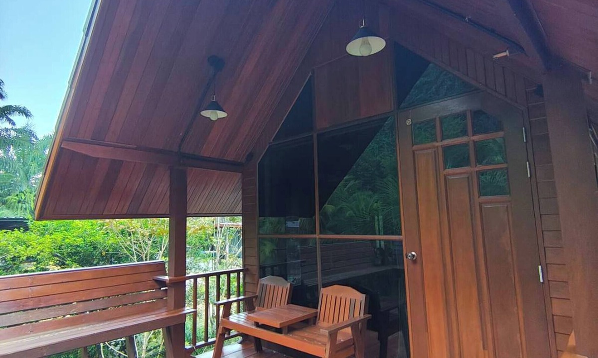 Ao Luek House | Charming Ao Luek Tai Retreat With Breathtaking Views