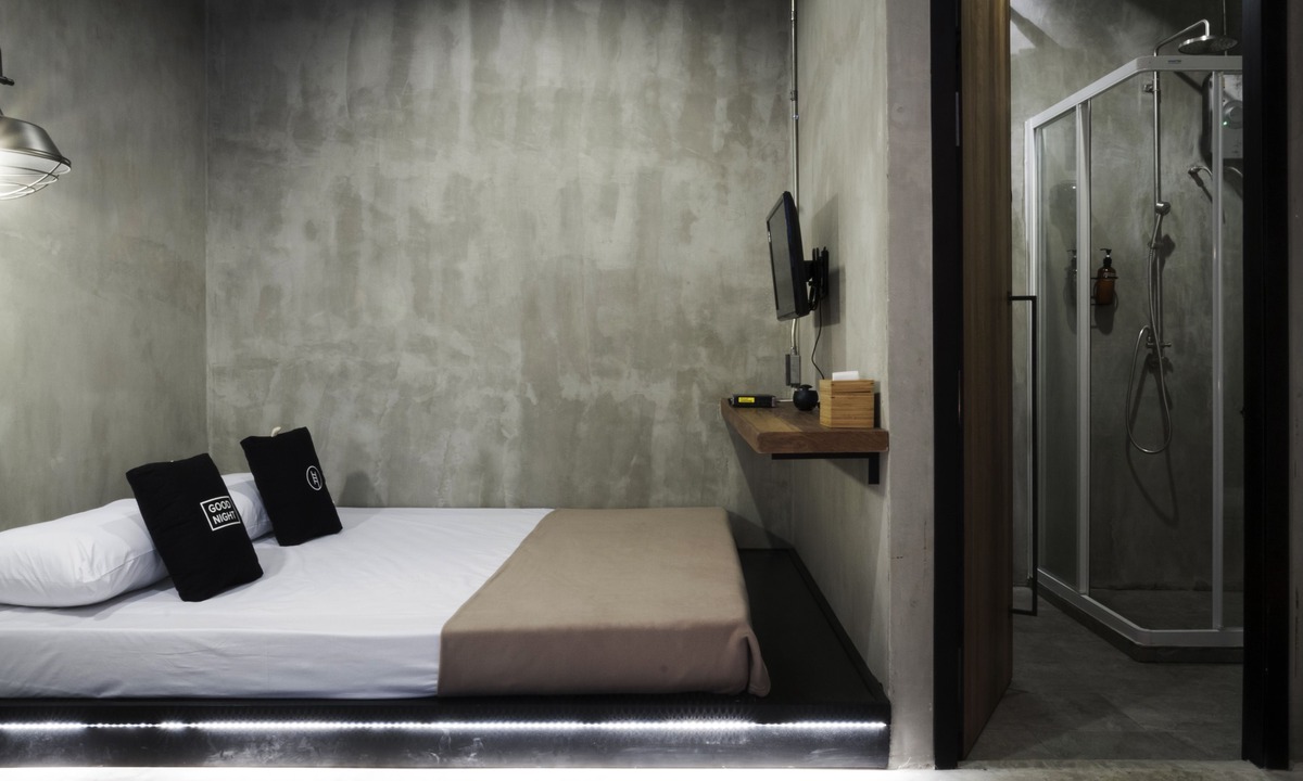 Thanon Phetchaburi Hostel | Bed Station Hostel