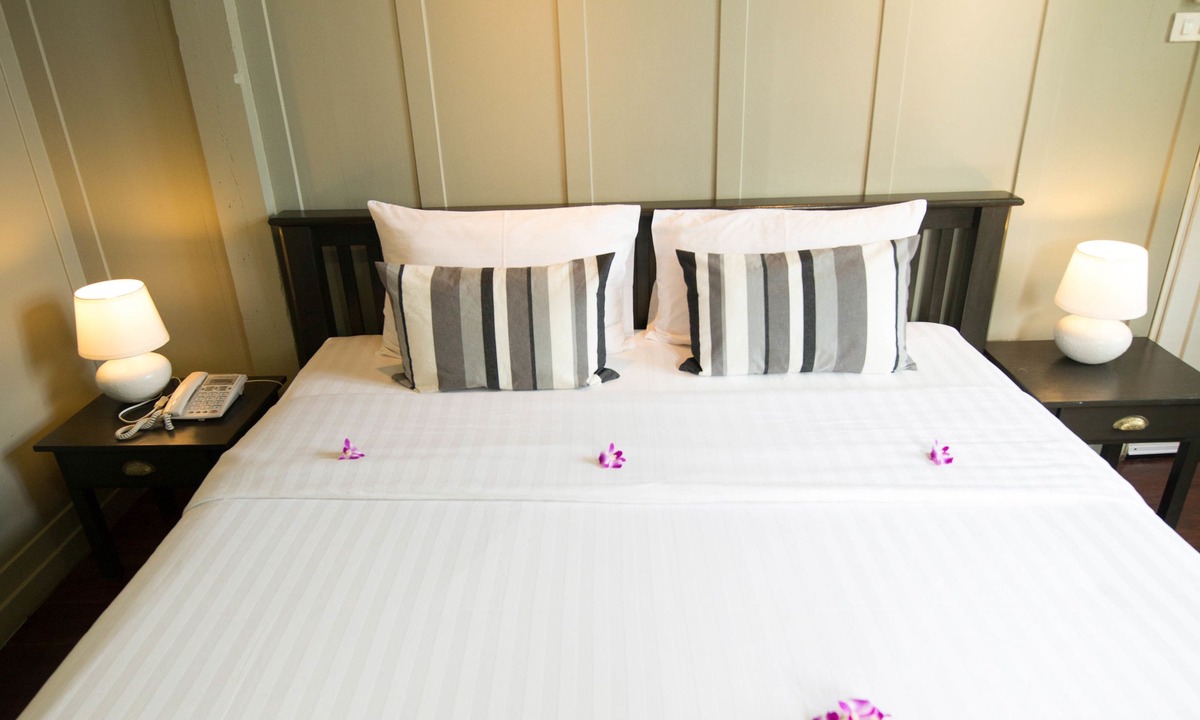 Mueang Kao Hostel | Dorm of Happiness by Tharaburi Resort