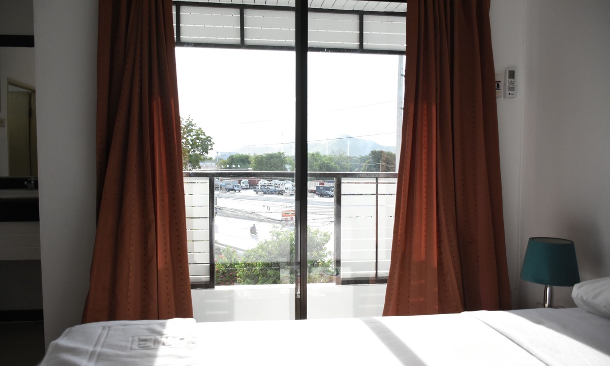 Ban Thung Sukla Hotel | Basaya Laemchabang