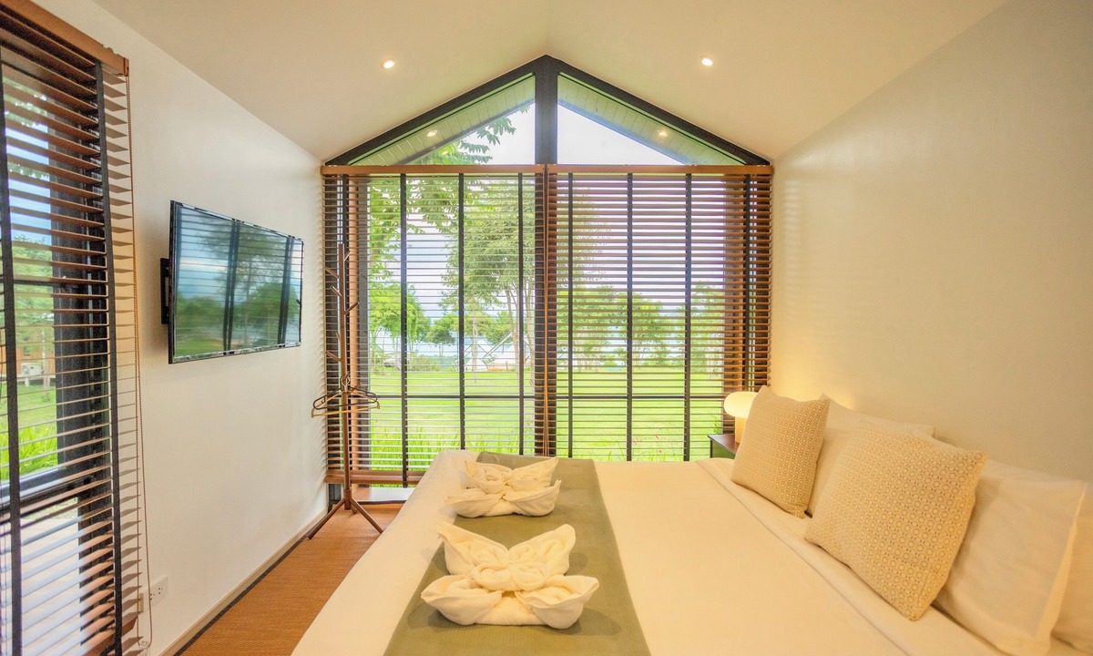 Tha Kradan Cabin | Hilltop Erawan Camp