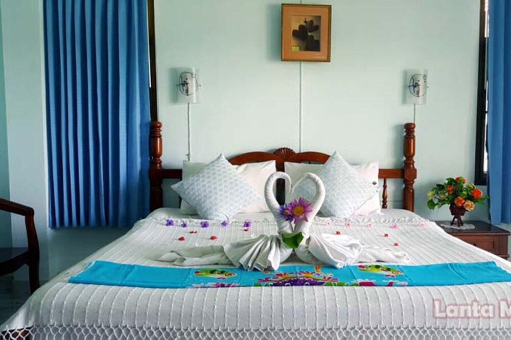 Saladan Hotel | Lanta MP Place