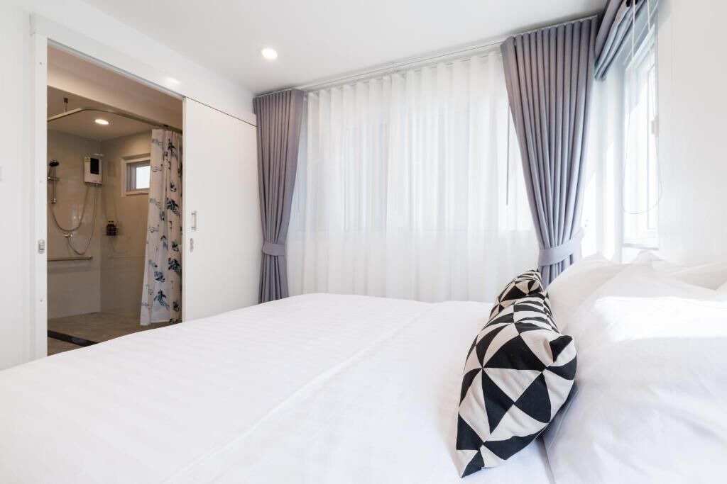 Thon Buri Bed & Breakfast | Baanboon