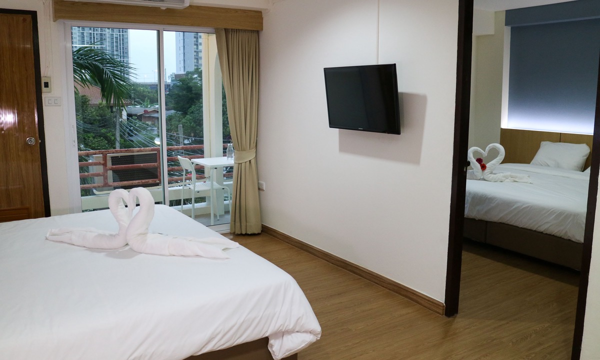 Talat Phlu Hotel | Beerapan Hotel
