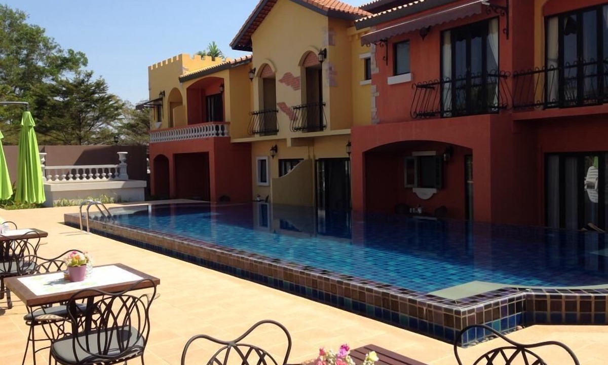 Bang Phra Hotel | Hotel Toscana Trad