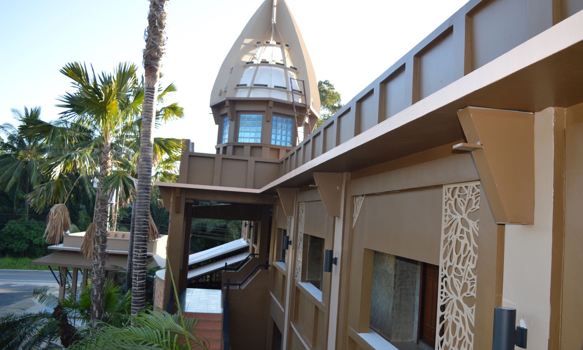 Khanom Hotel | B Square Hotel