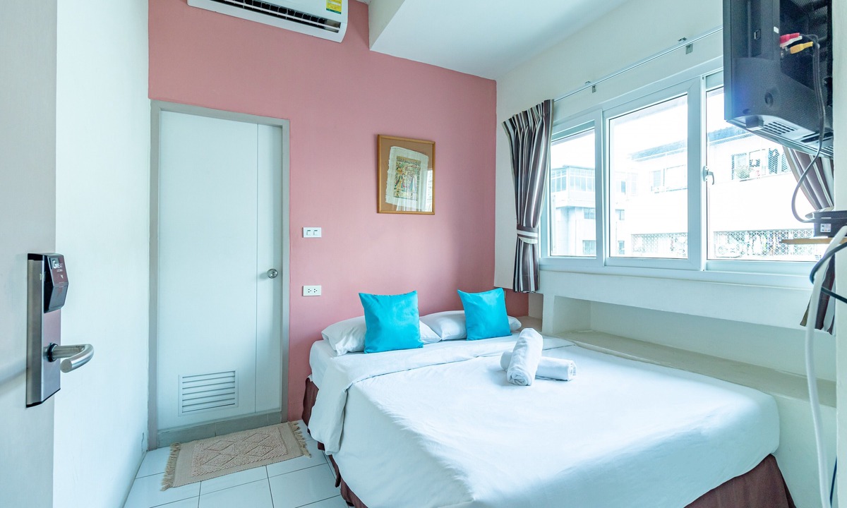 Sukhumvit Hostel | Sleep Dee Hostel
