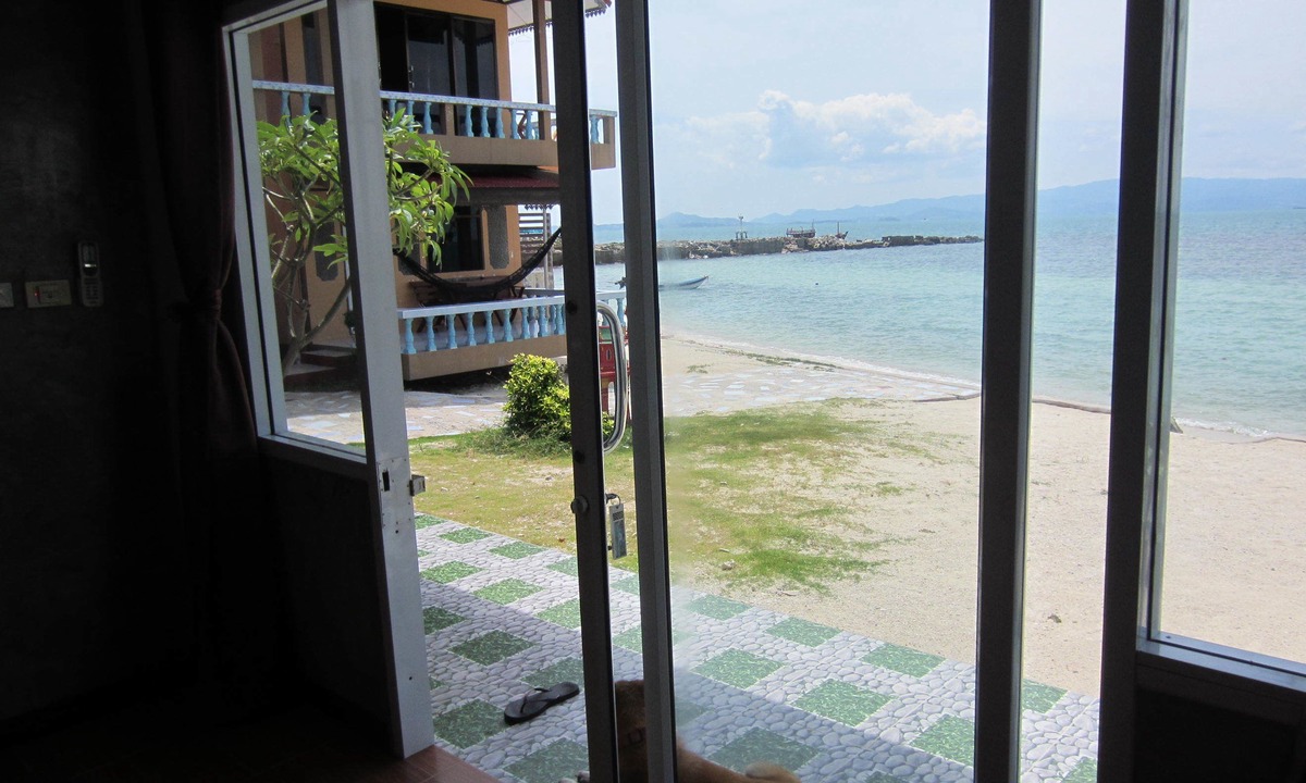 Haad Rin Hotel | Charung Bungalows