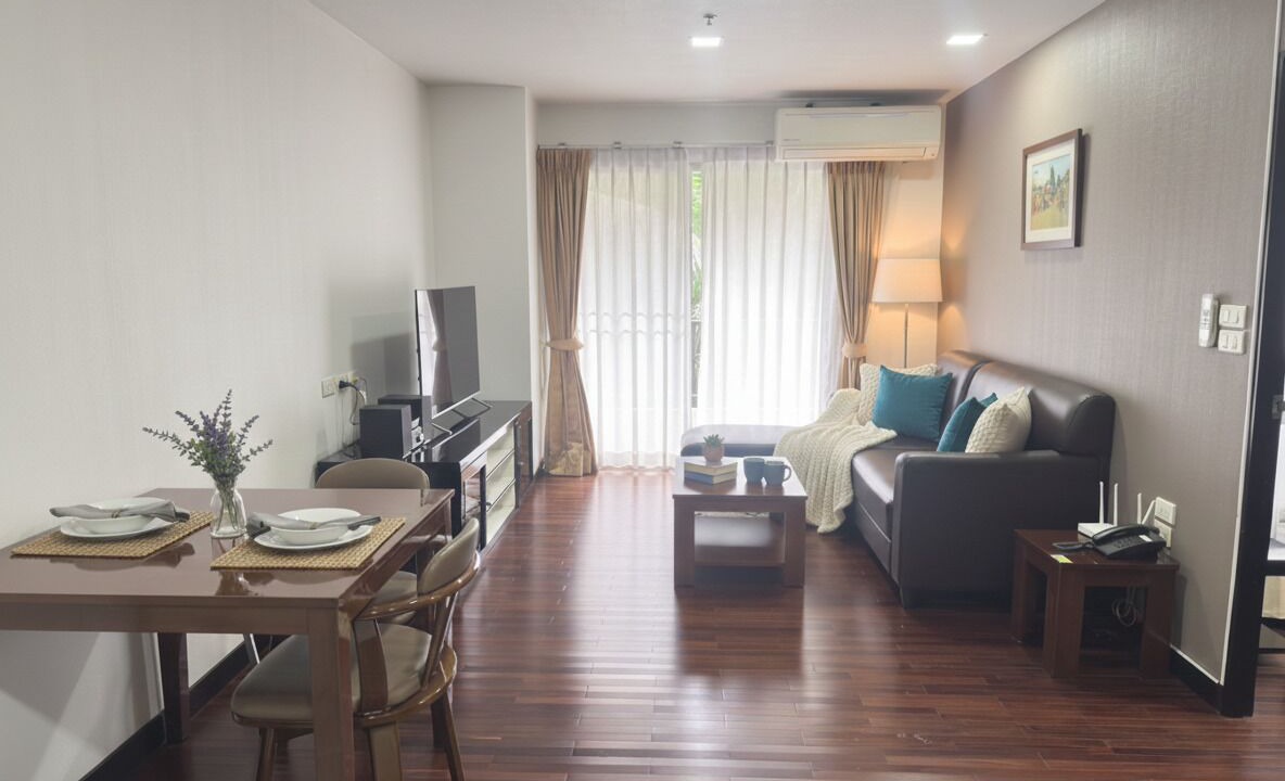 Si Racha Apartment | J - Town Serviced Apartments