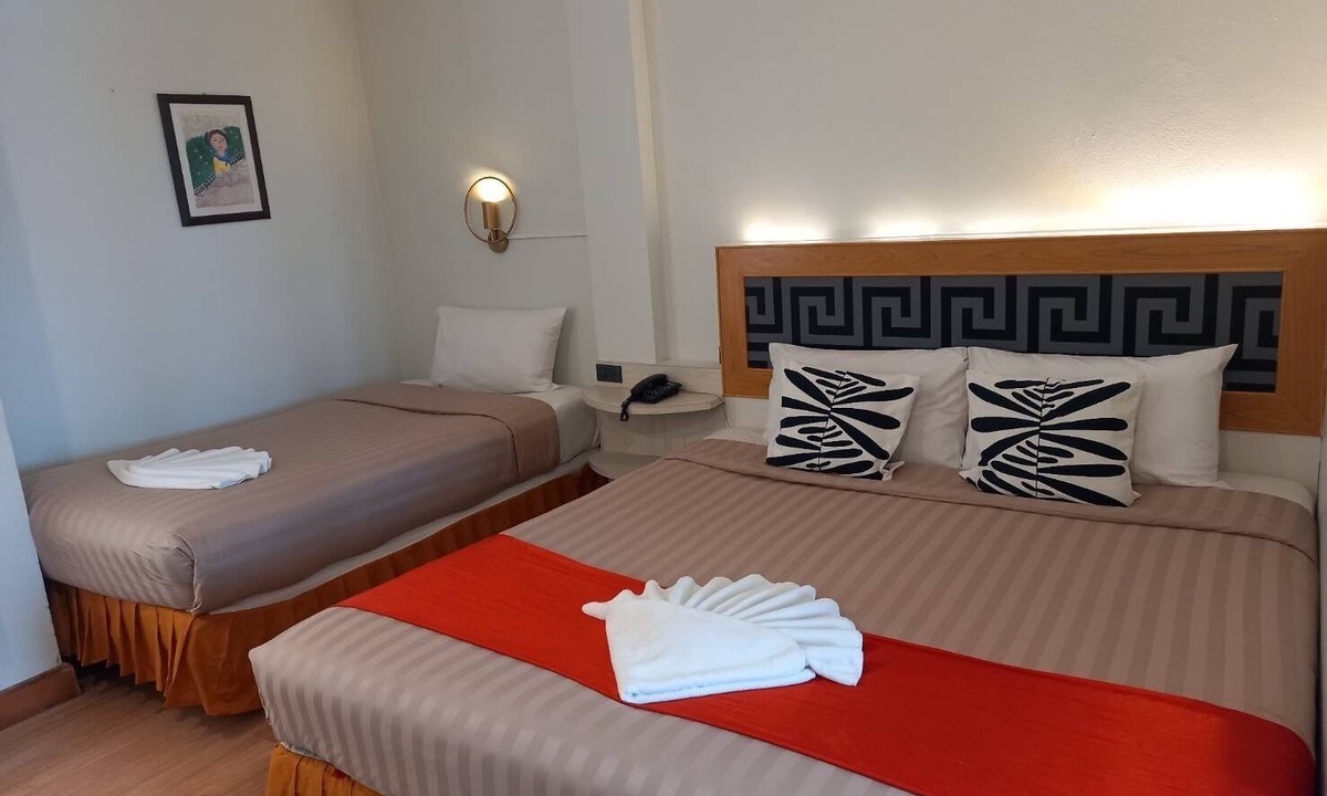 Phitsanulok Apartment | Polkadot Cafe&Hotel