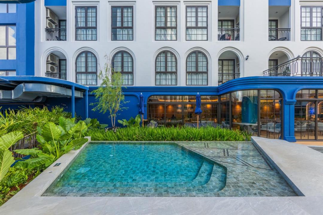 Bang Tao Apartment | Above Element Bang Tao Apart Hotel by TropicLook