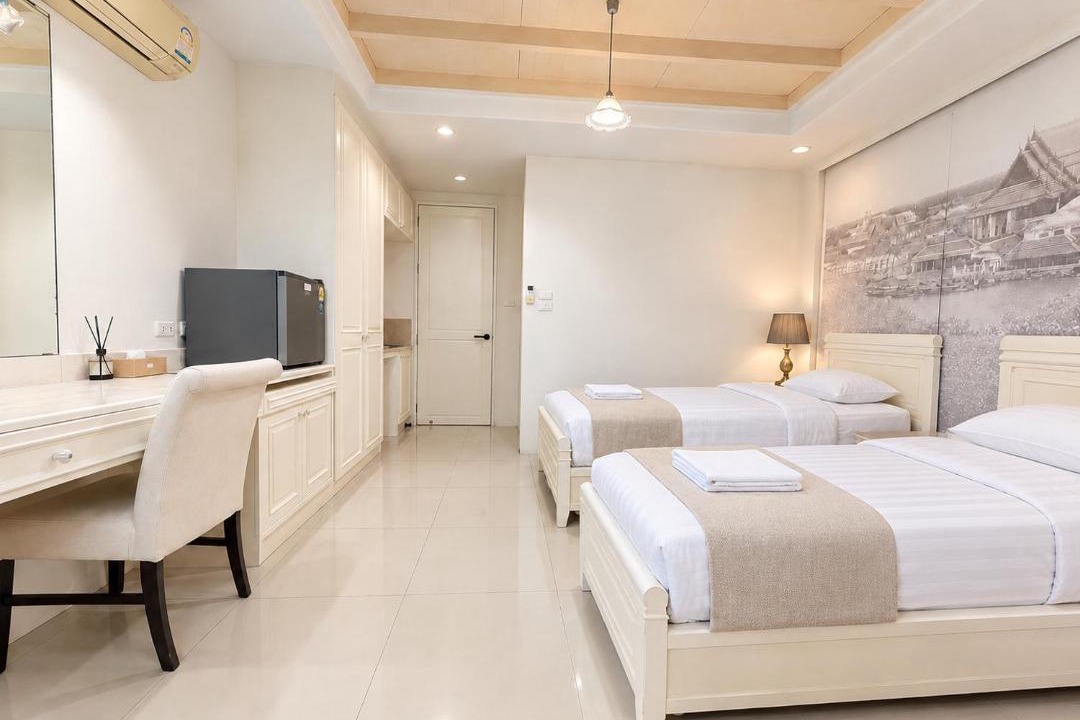 Samsen Nok Hotel | Sukhum MRT Sutthisan