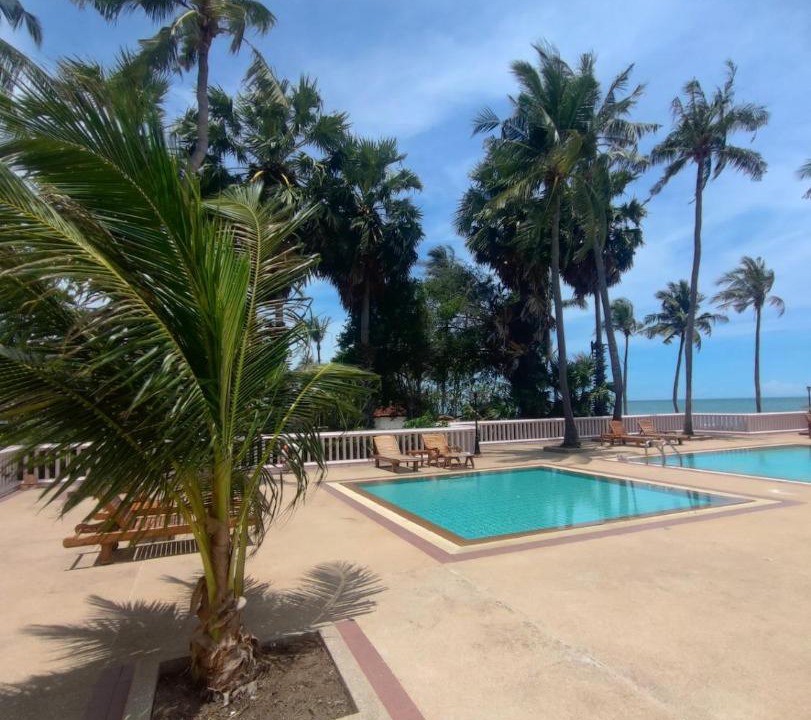 Hua Hin Apartment | Rare 177sqm Beachfront Residence Resort Facilities