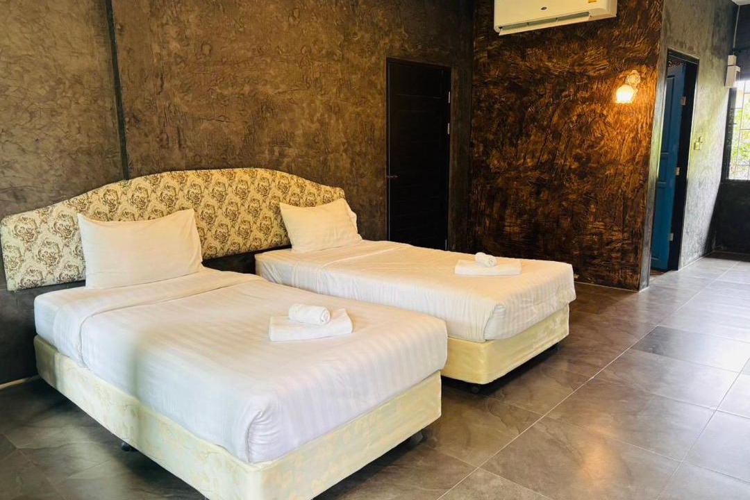 Phitsanulok Hotel | ดิ อัยรารินทร์ รีสอร์ท
