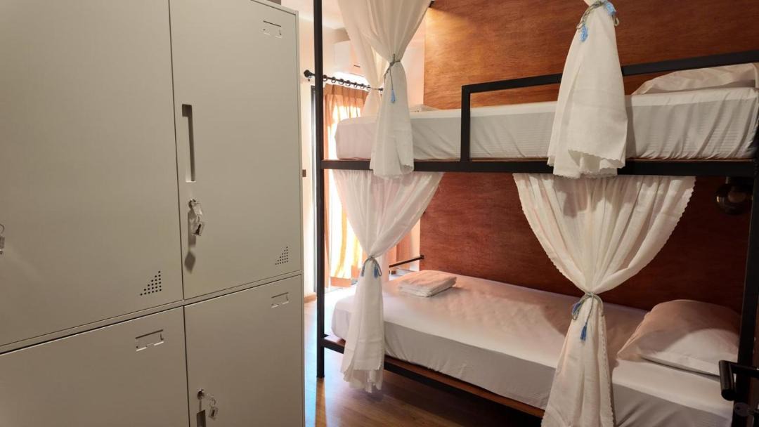 Ban Lo Long Hostel | Blend Hostel
