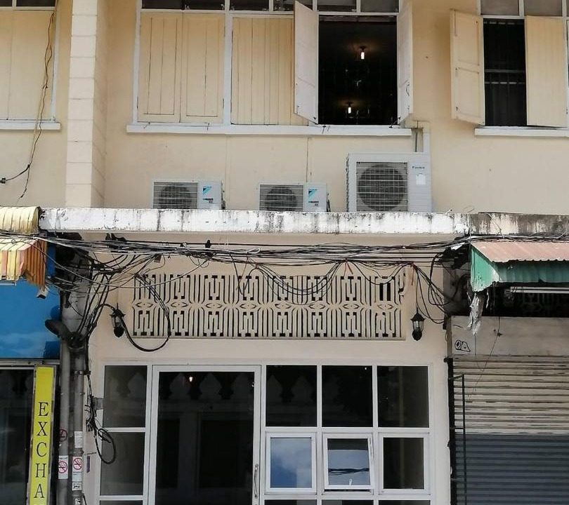 Sri Phum Hostel | Nearthepark Backpack Hostel Night Bazaar