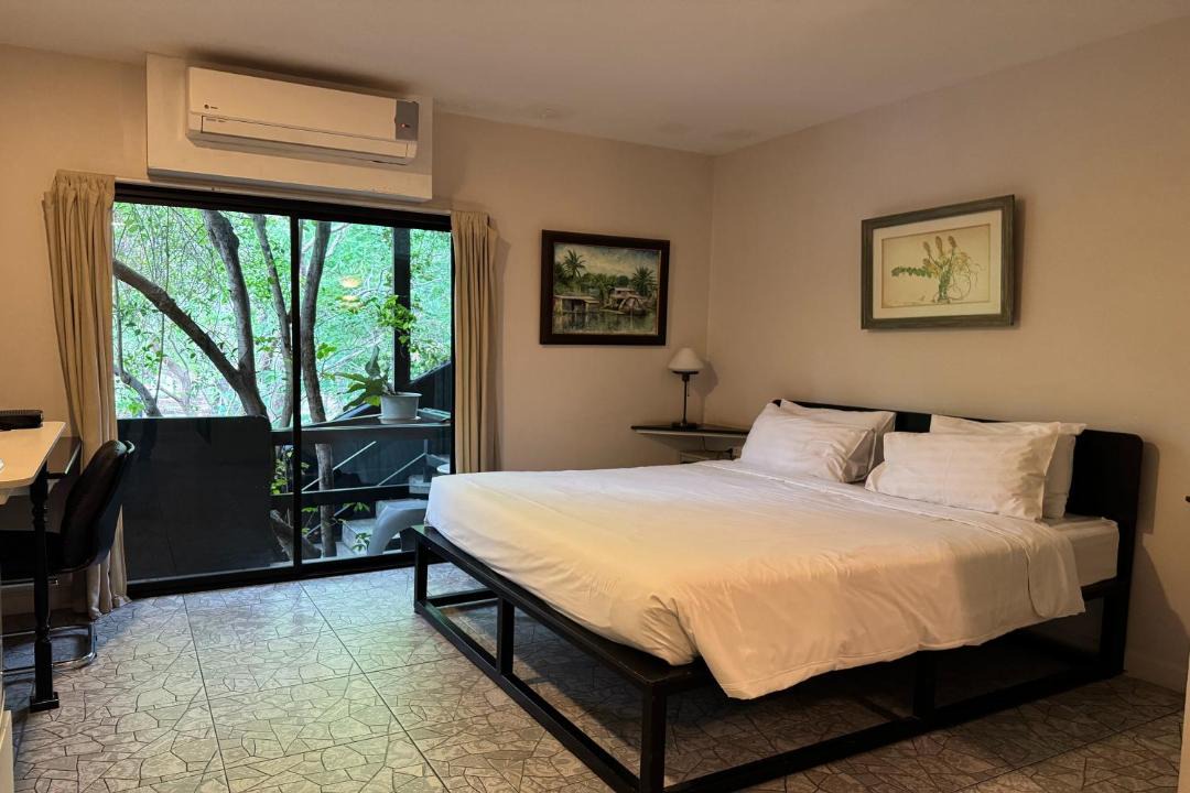 Samphao Lom Hotel | Silp-Pa Phra Nakorn Si Ayutthaya