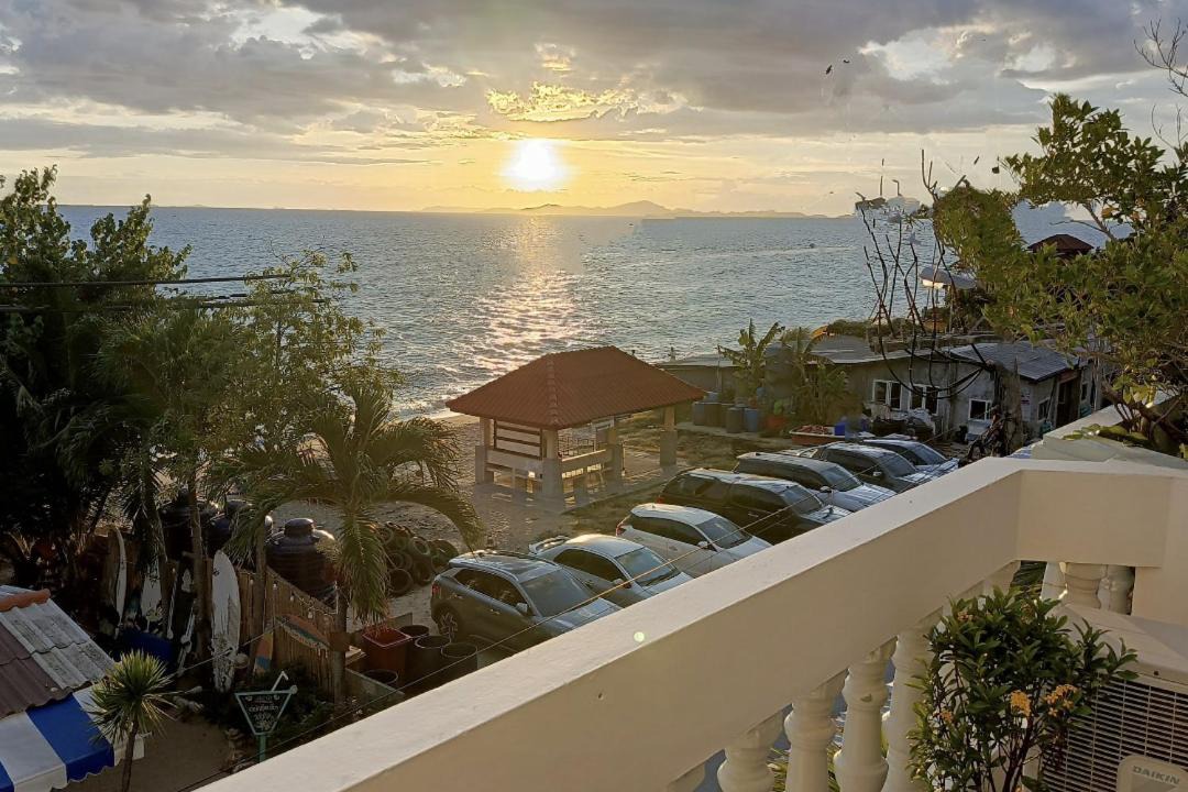 Na Chom Thian Villa | Pattaya BEACH VILLA familly rooftop na jombtien