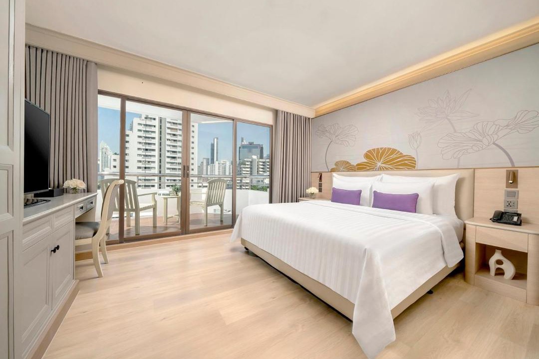 Nana Hotel | Centre Point Sukhumvit 10