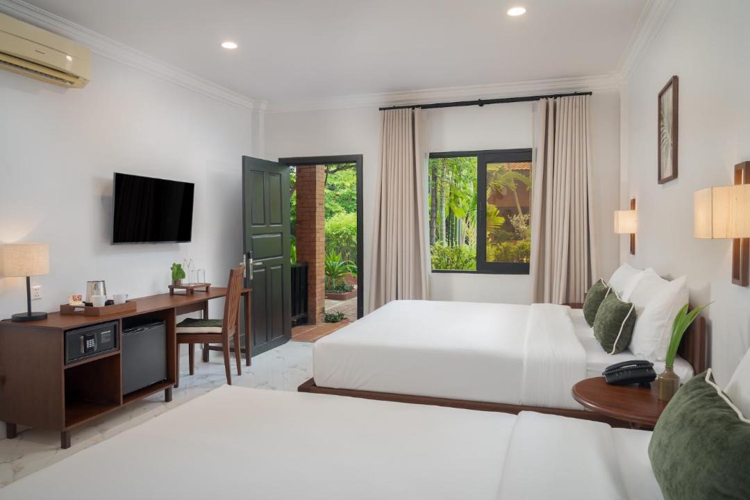 Taphul Village Area Hotel | Green Morodoc Garden Hotel