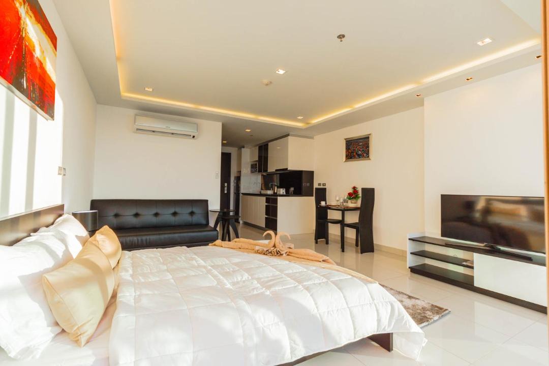 North Pattaya Apartment | Wongamat Tower by Pattaya Sunny Rentals