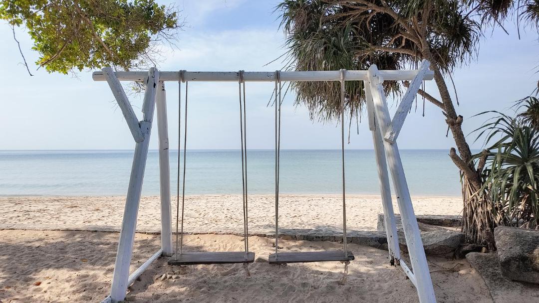 Khlong Khut Resort | Baan Pun Sook Resort