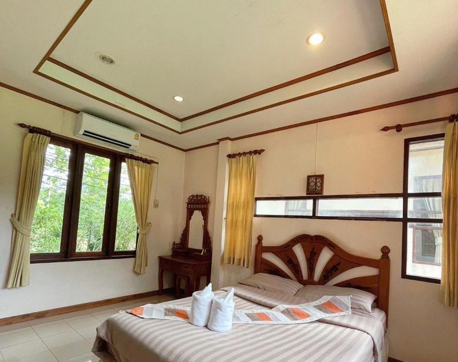 Makham Tia Hotel | MJ Gargen View เรือนหลวงรีสอร์ท