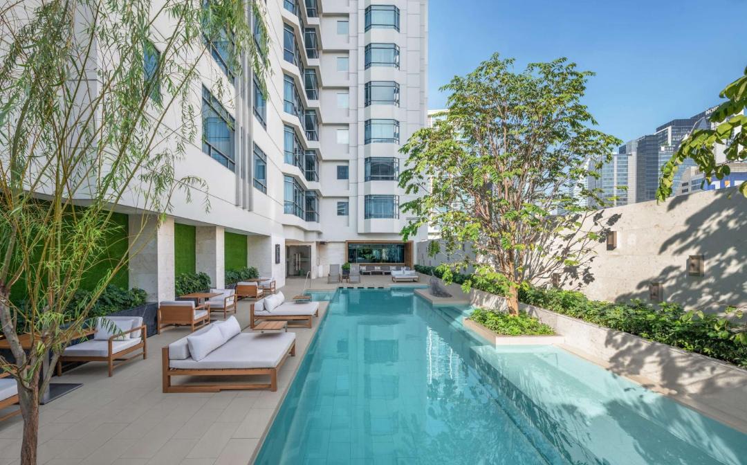 Ploenchit Hotel | DoubleTree by Hilton Bangkok Ploenchit