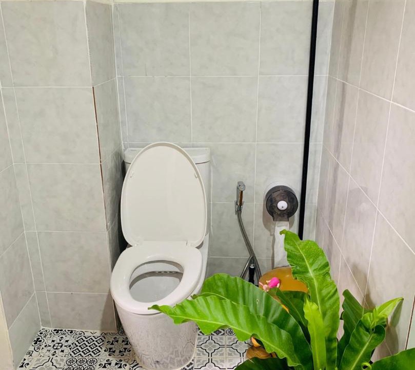 Thani Hostel | Baan Mae Somkid Homestay