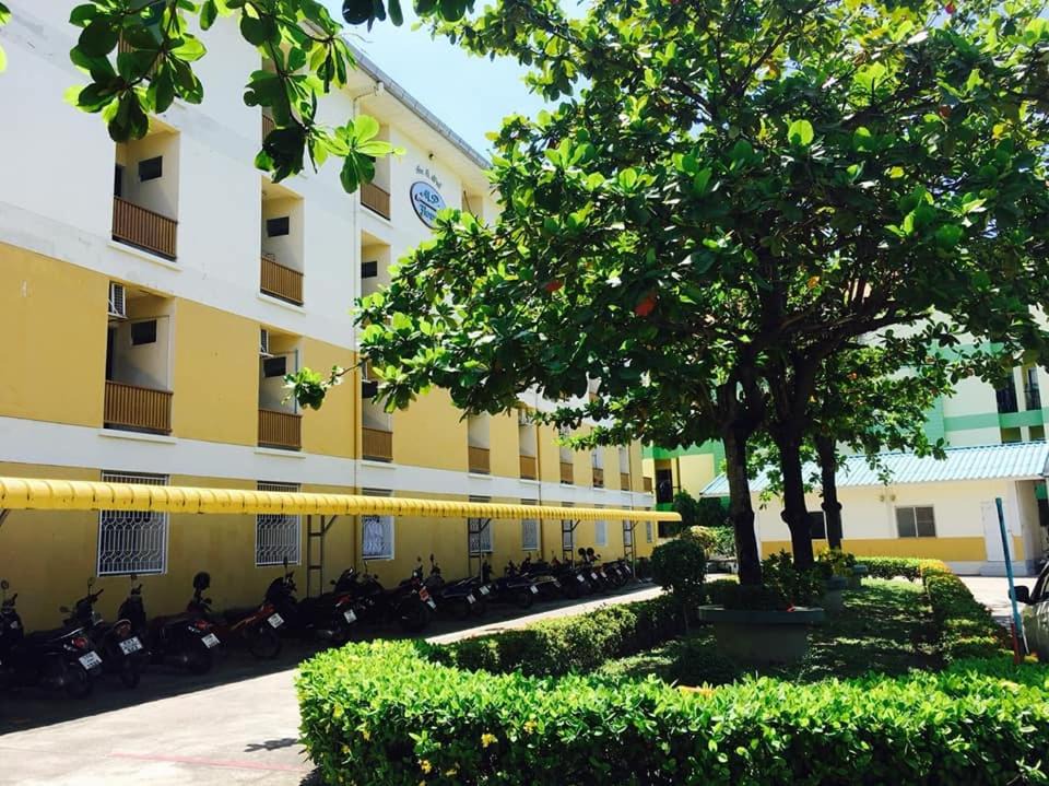 Saen Suk Apartment | MP House