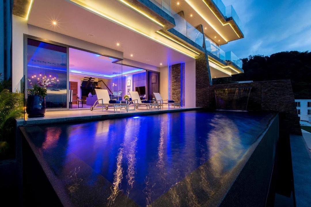 Kata Villa | Villa Momo seaview pool & game room Kata