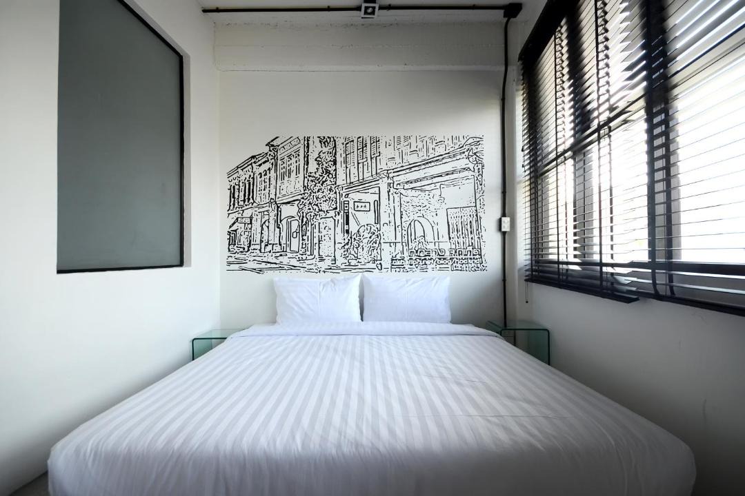 Old Phuket Town Hotel | Quip Bed & Breakfast