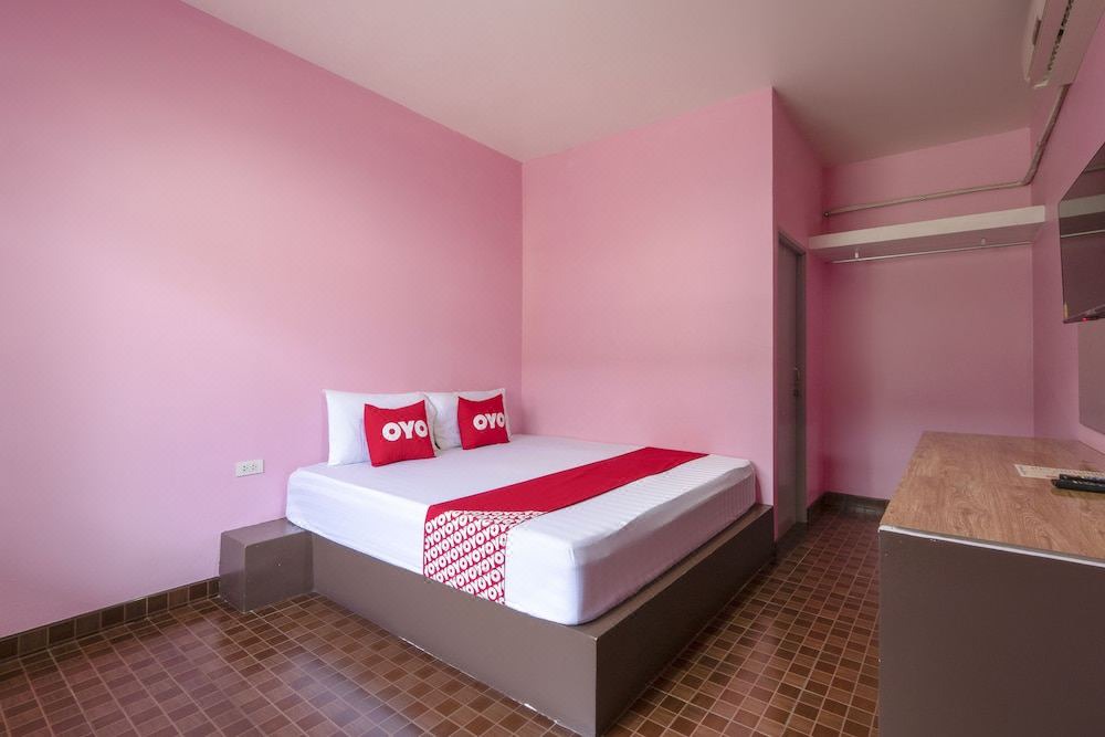 Photo of Bedroom in Pong
