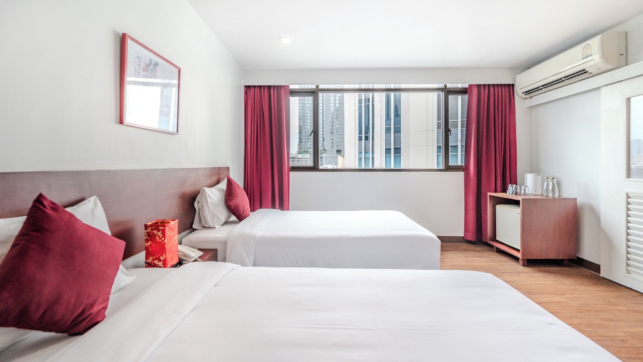Photo of Bedroom in Khlong Toei Nuea