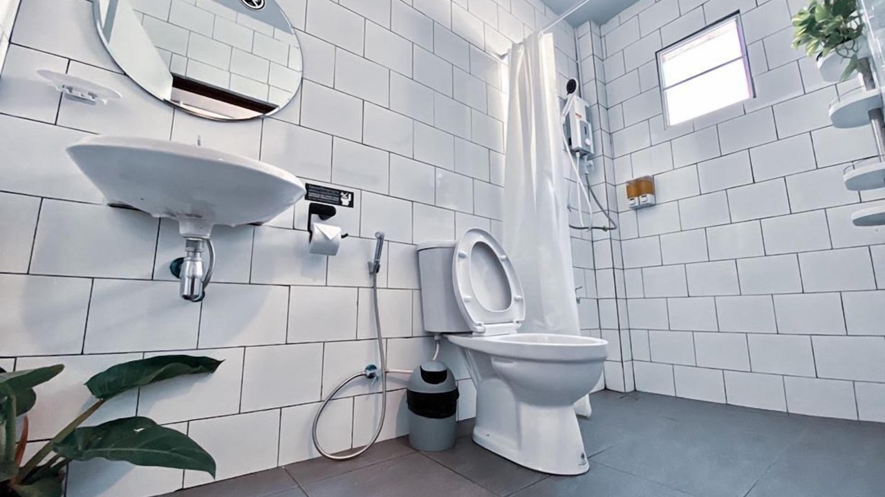 Photo of Bathroom in Old City