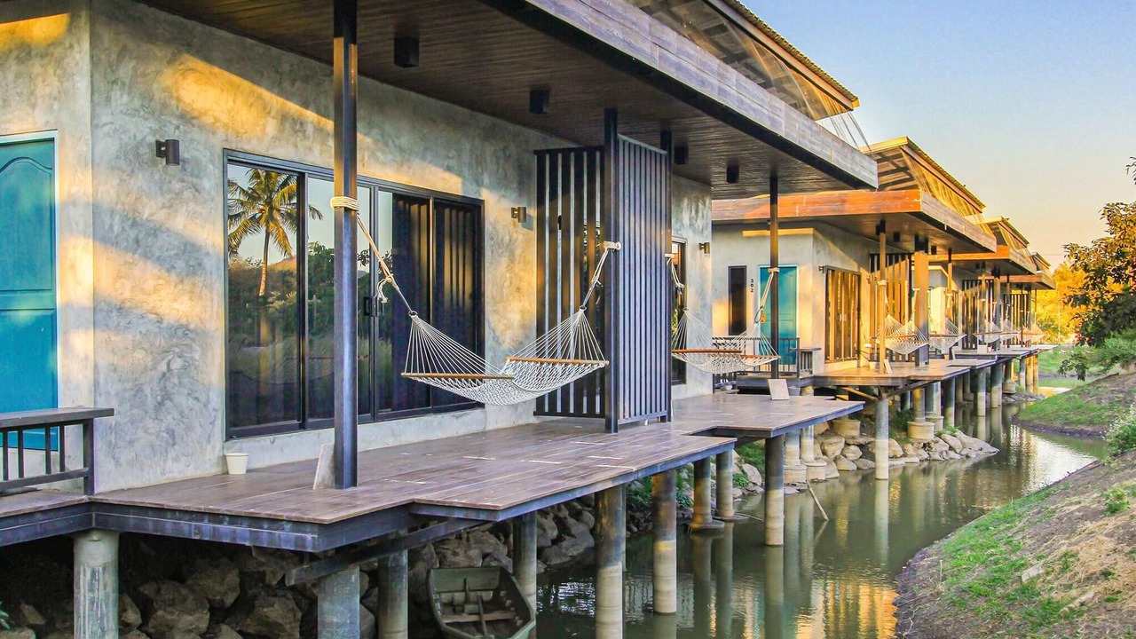 Photo of Outdoor in Khanong Phra